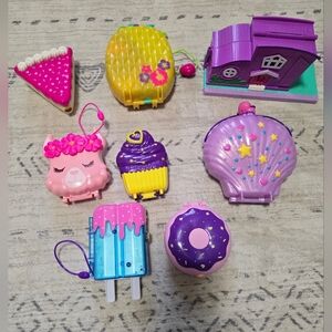 8 Polly Pocket Play Sets, Batch Of 8 Sets